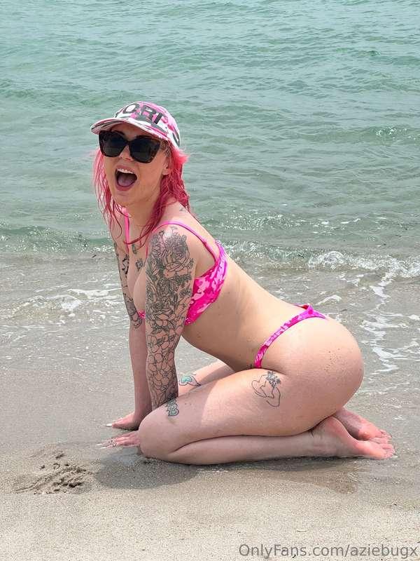 beach babe