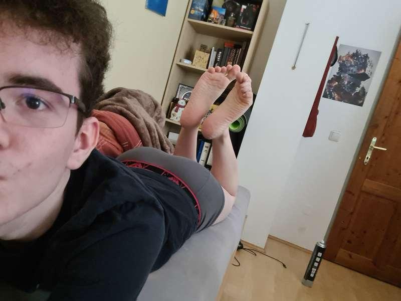 prettyboi2000x image #7