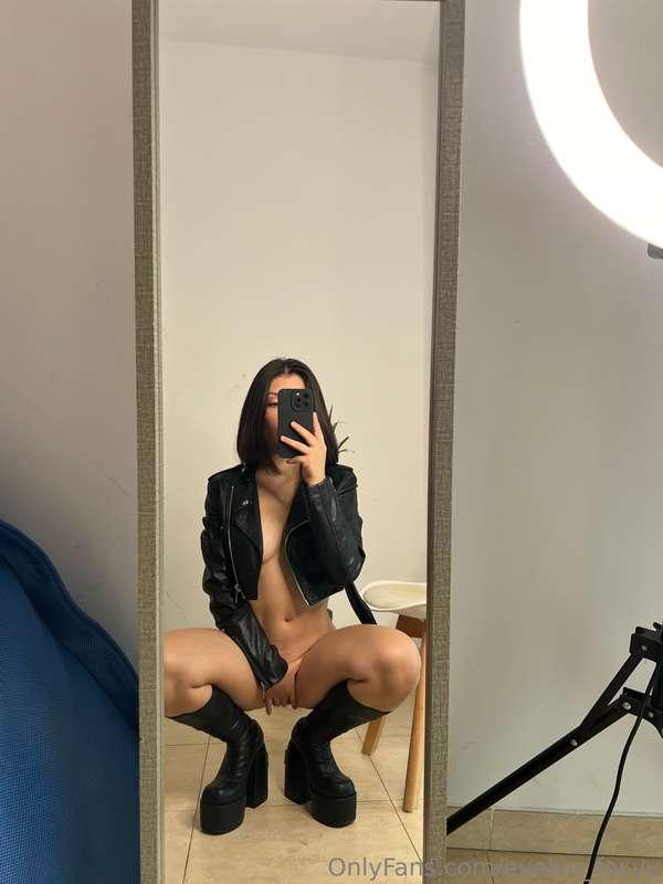 Quieres probar mi coñito? 🥵