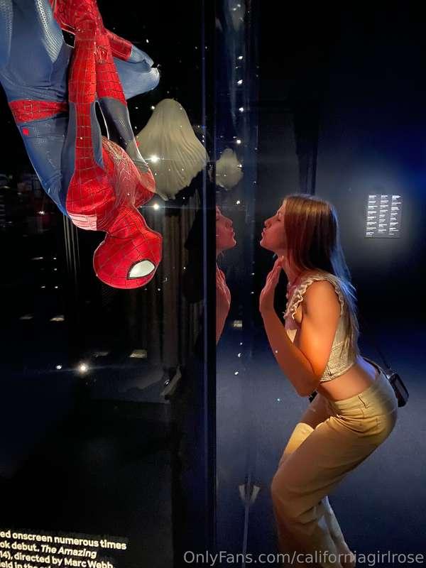 Kissed Spider-Man and entered Barbie land 💋🌸 