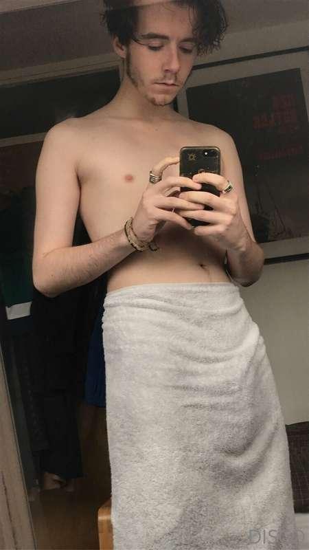 shower time <3
