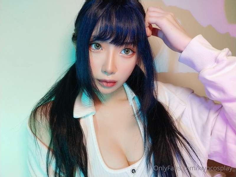 Oniichan I want something sweet in my mouth 🍬