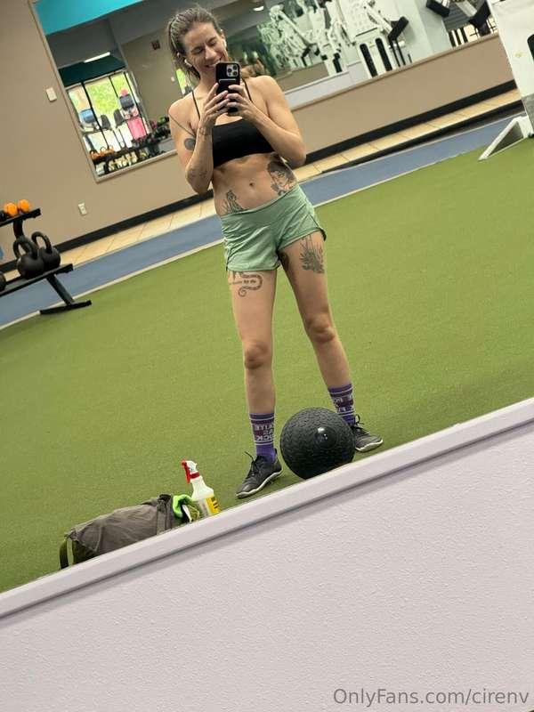 Cardio Workout Today:  15 min stairclimber  20 min incline p..