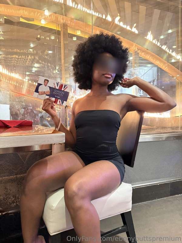 ebonybuttspremium image #0