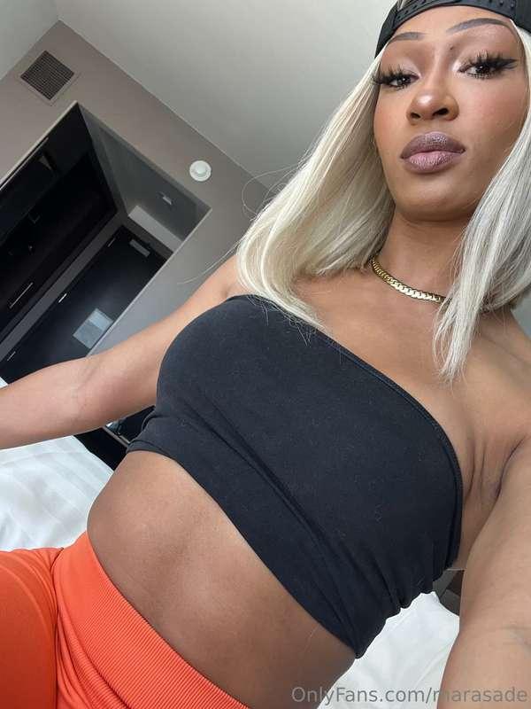 my body was made to make you weak 😏