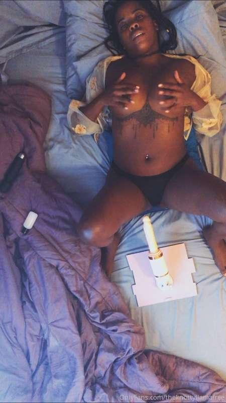 Unlock to watch my machine fuck my lil pussy till I cum 🍆💦 
..