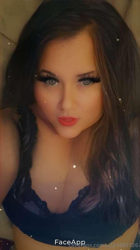 I'm available for girlfriend experience this coming week bab..