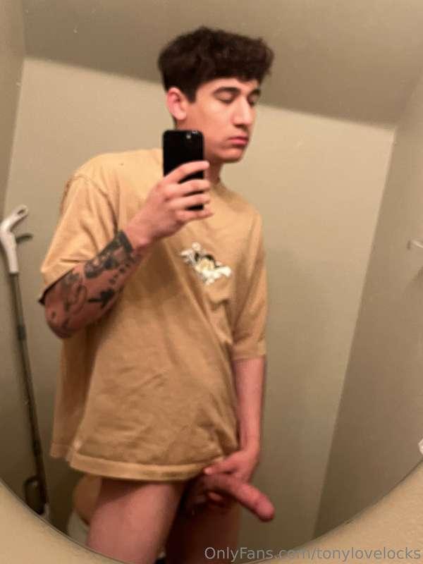tonylovelocks image #1