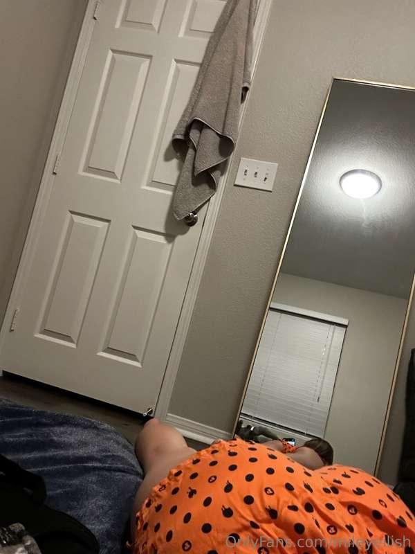 I see you’ve got booty on your mind, let me help 😍