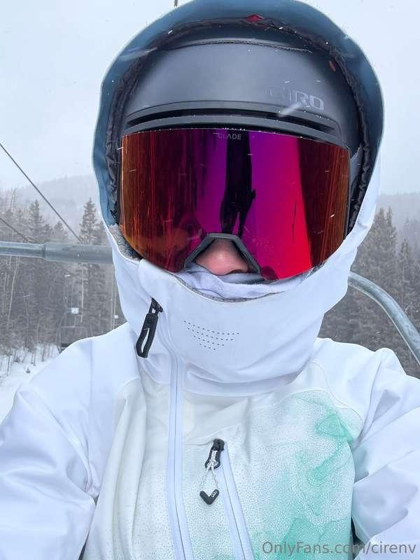 Back at it ❄️🏂 again. 