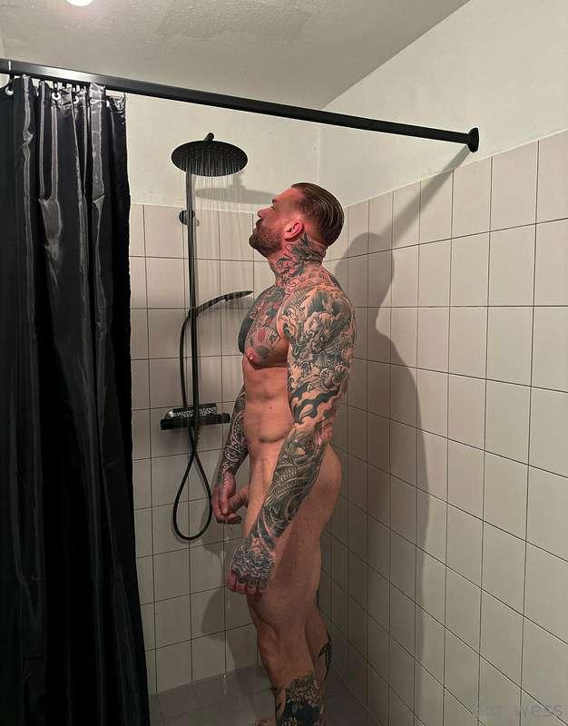Come and join me 😈😈