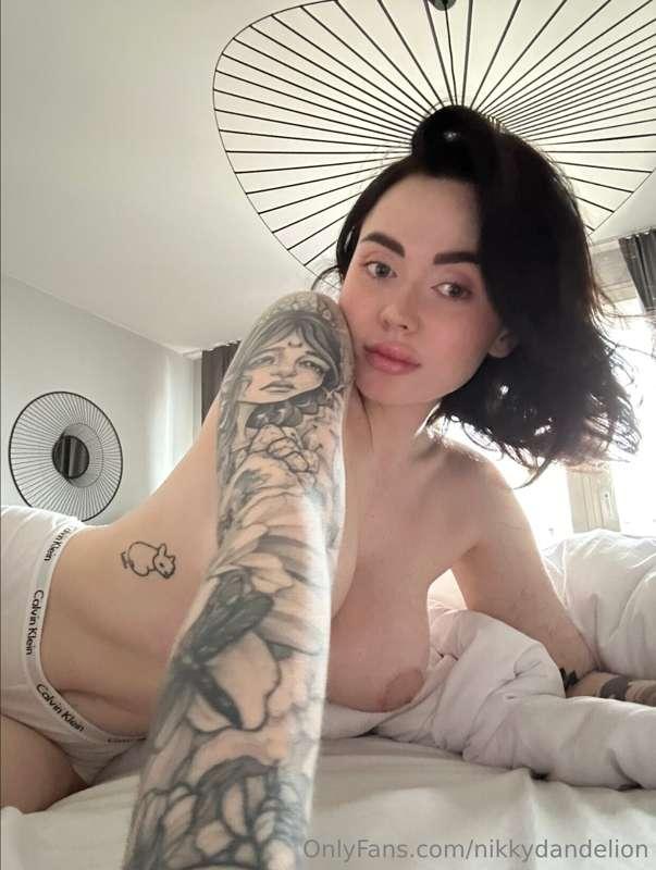 Happy New Year Everyone! 💖😋 Maybe 2025 will be more naughty...