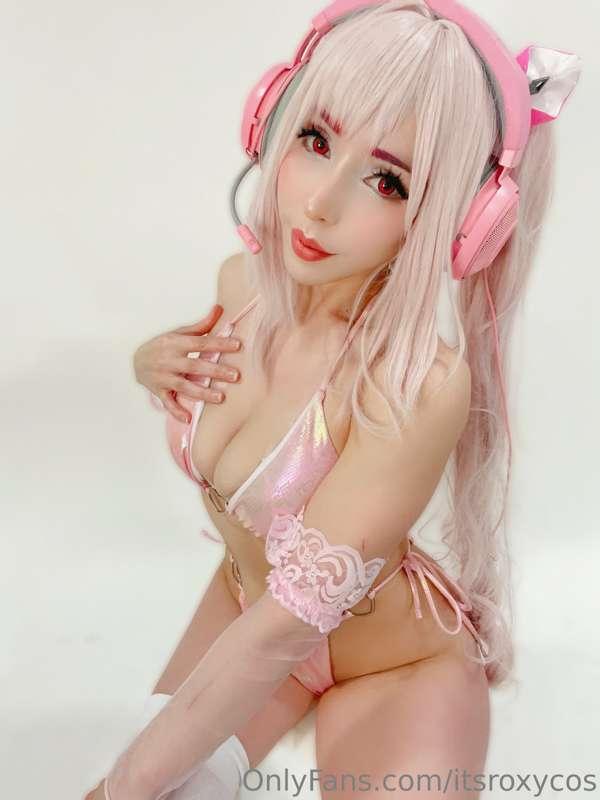 I sent out some NIKKE Alice selfies today sorry for being so..