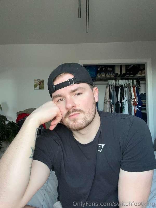 a few selfies for you bois & girlsss ✨🙈