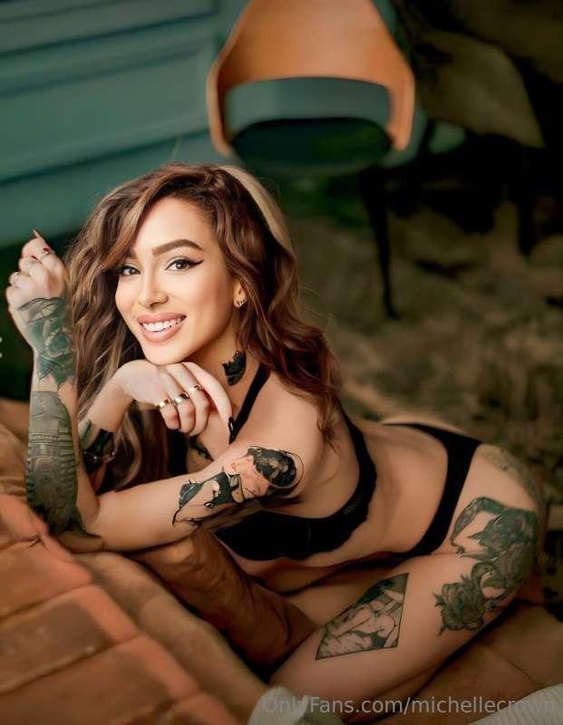 🔥FREE🔥 FREE🔥 FREE🔥  @monikabeluci can show you something and..