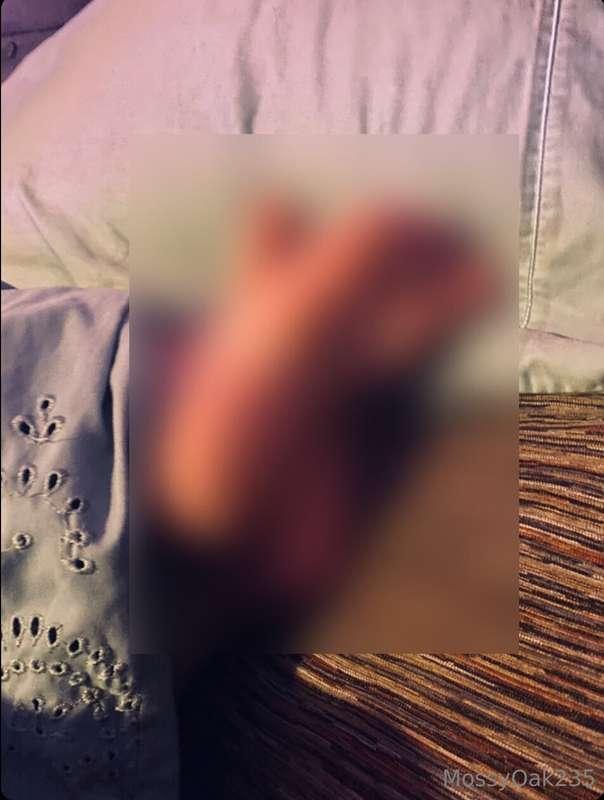 Worshipping my feet is so simple, just send $, then send aga..