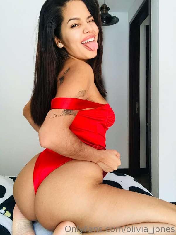 Would u put your face on the seat for this ass?🥵😈