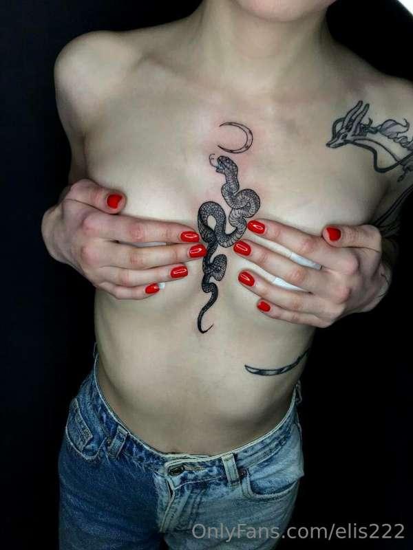 I want to get even more tattoos 😏 I already have ideas. What..