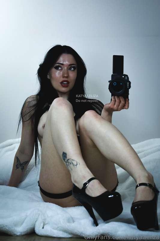 katyaaeliza image #0