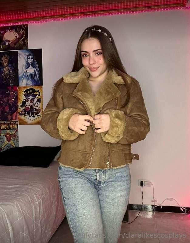 With this cold, I feel like a hug 🙈😈