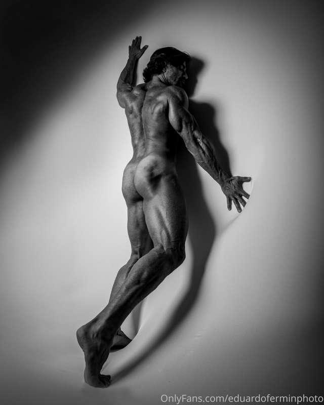 @akula4 by @eduardoferminphoto