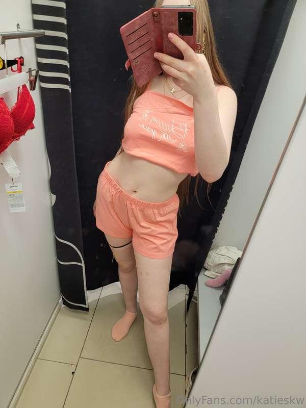 Hello friends! Today I decided to fool around a bit and do a..
