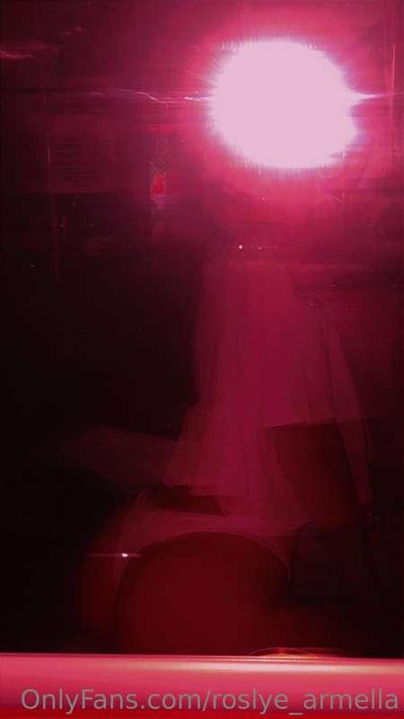 in bed, thinking of you 😈😈