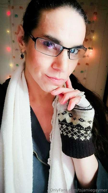 🔥 🥰 🔥
I hope you are all enjoying some peace and calming day..
