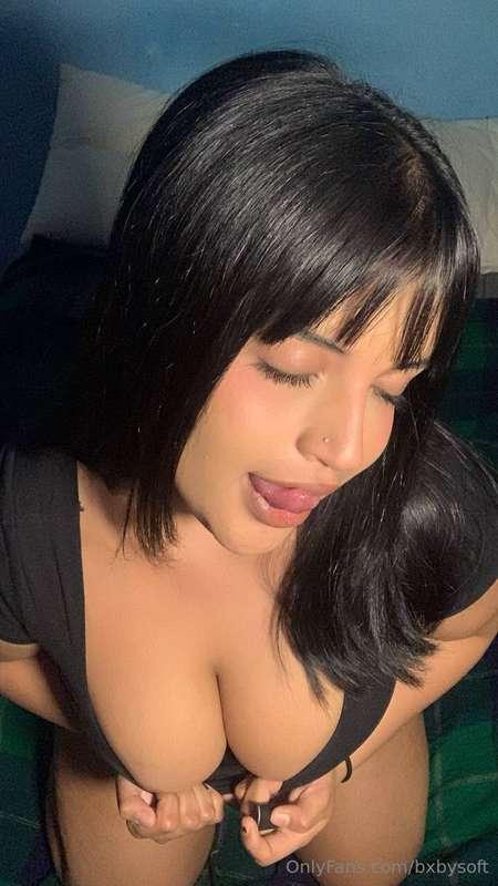 Qué harías si me vieras desde este ángulo?🙈 escríbemelo al d..