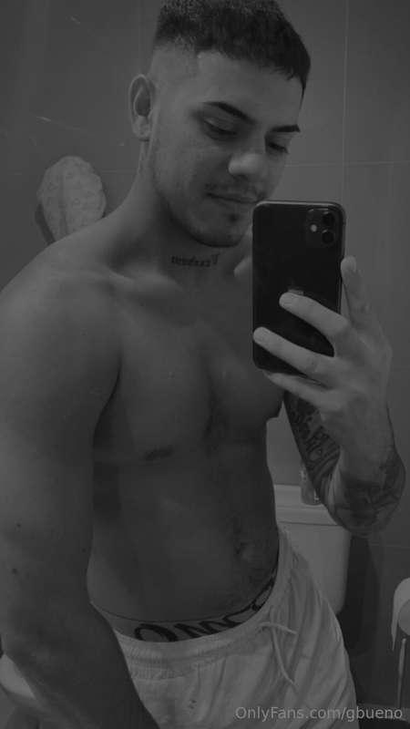 You have me hot, you have me bad😋🤩