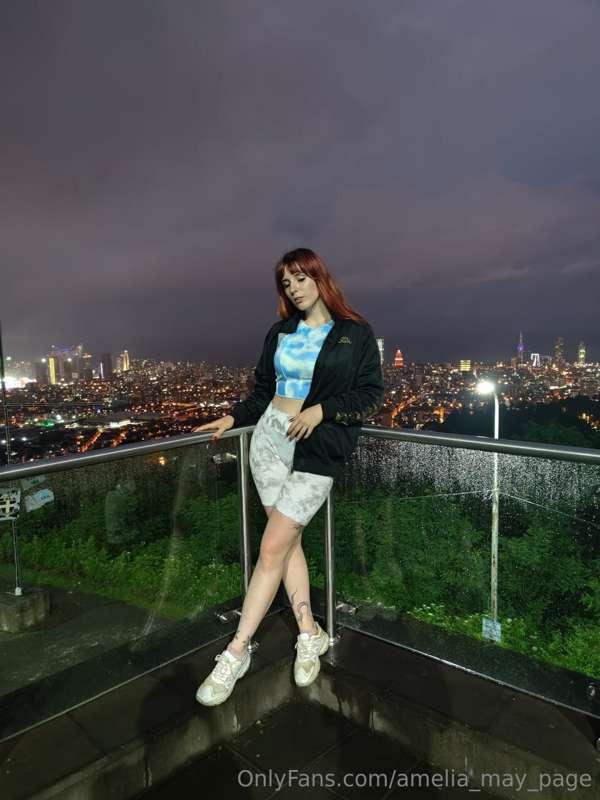 Imagine in every point of the world in this picture people a..