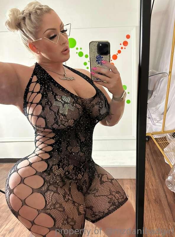 im heading to vegas to film brand new content next week.. if..