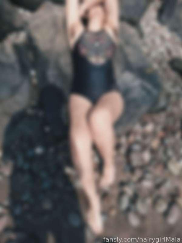 hairygirlmala image #2