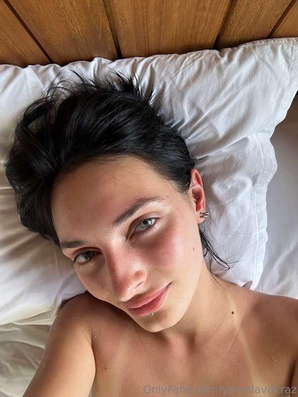 Me when just woke up, but look at my skin — it's as red as a..