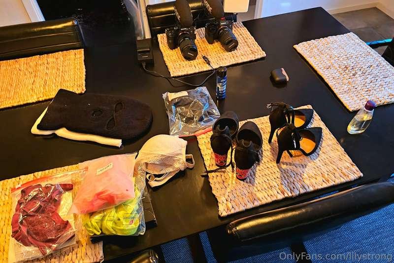 Preparing for a long weekend 😇😇