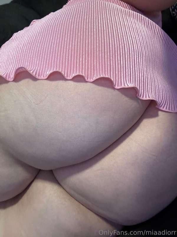Pillowy soft ass 🍑