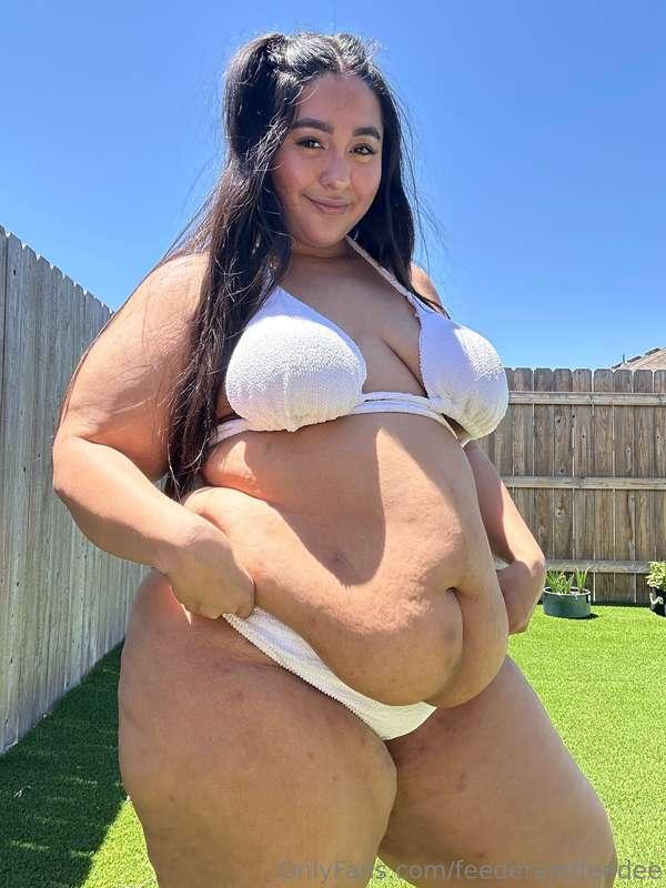 TIGHT 🥵 help me outgrow this bikini by next year? 😋