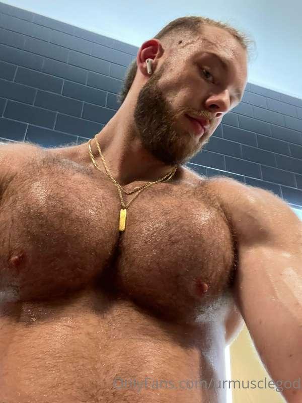 first chest day after being sick 🤒