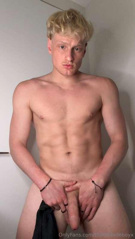 think you can handle my hard white cock? 🍆Don’t forget to le..
