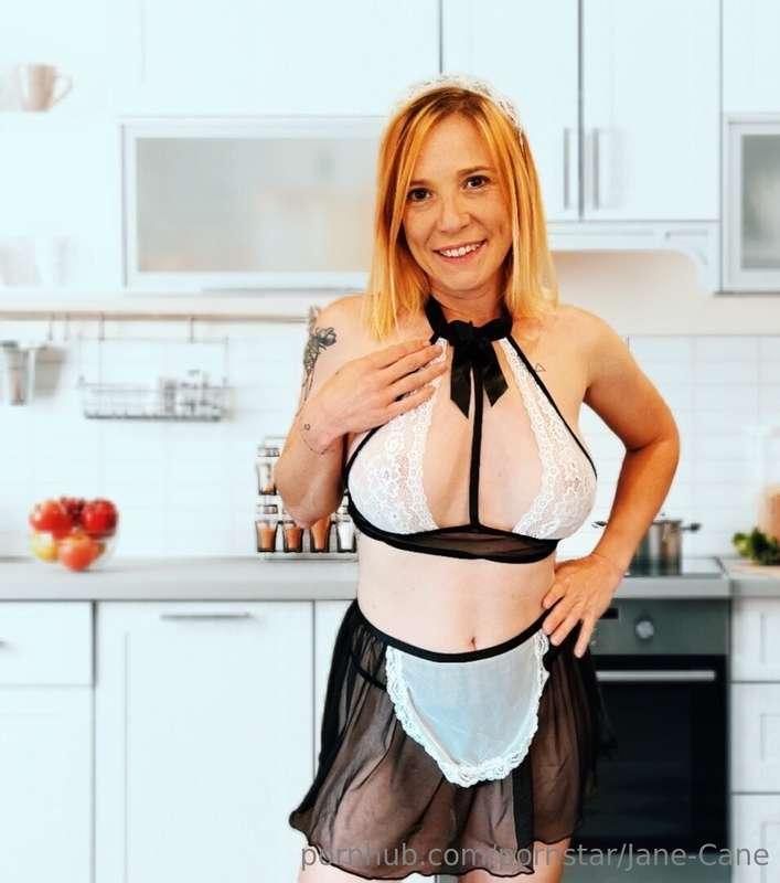 Feeling like the laziest maid ever... 😂