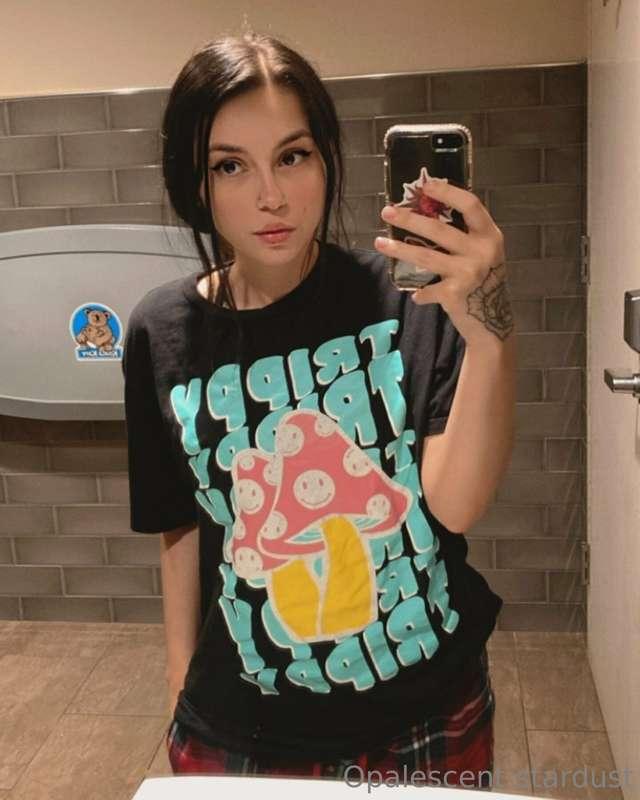Bathroom selfie’s