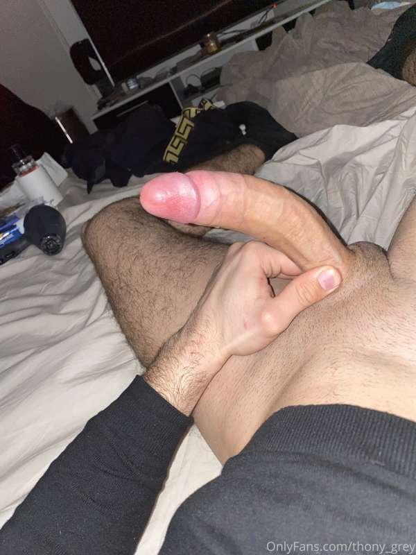 Big worm is coming inside your hole 😈👅💦