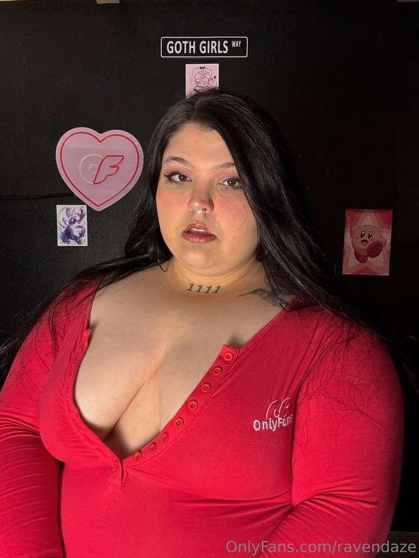 These are sfw but I thought they were sexy and cute so enjoy..