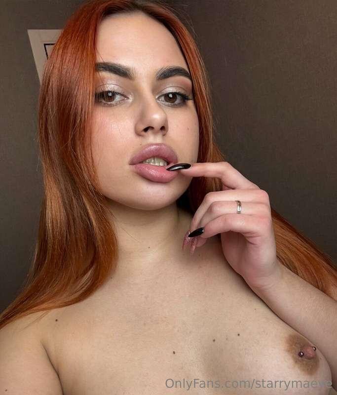 😱BEAUTIFUL REDHEAD @kira_ginger HAS ALREADY CONQUERED THE HE..