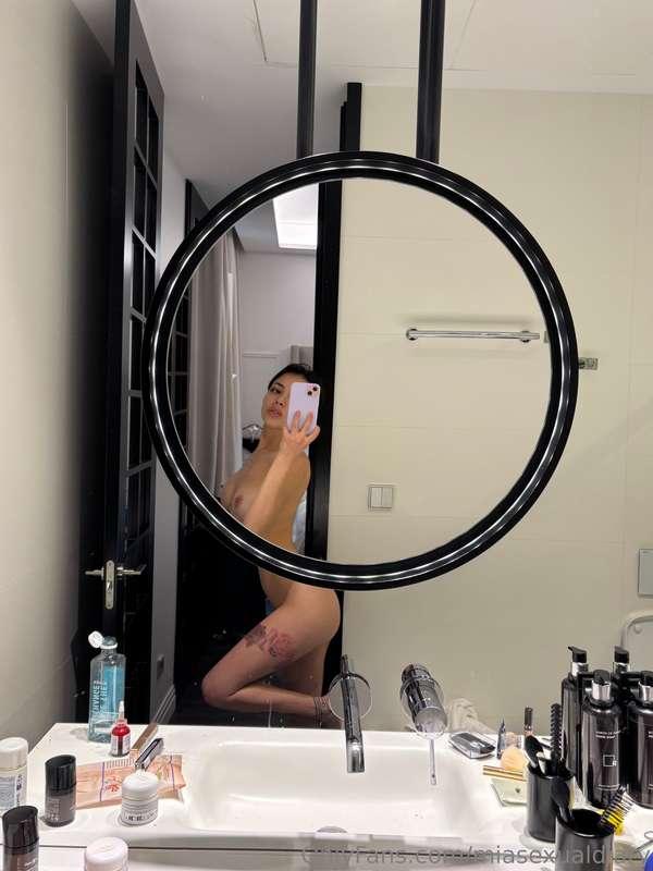 Allowed to have all the mess that I want 😉😜