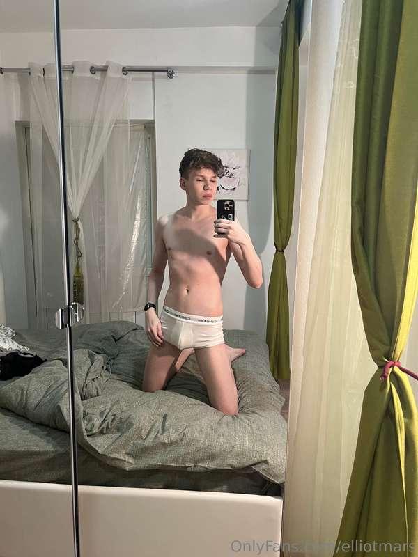 its waiting for u 😼