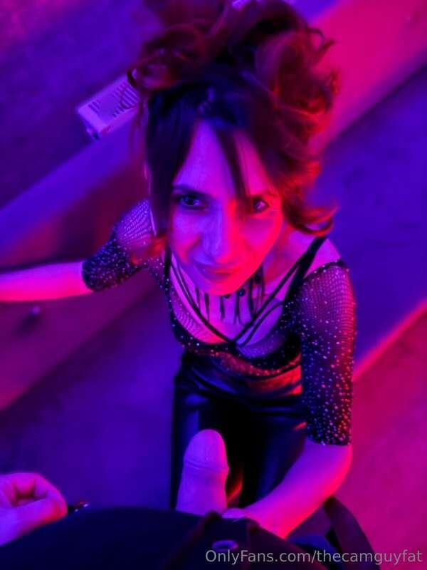 She sucked my cock in the dungeon...what a feeling... more o..