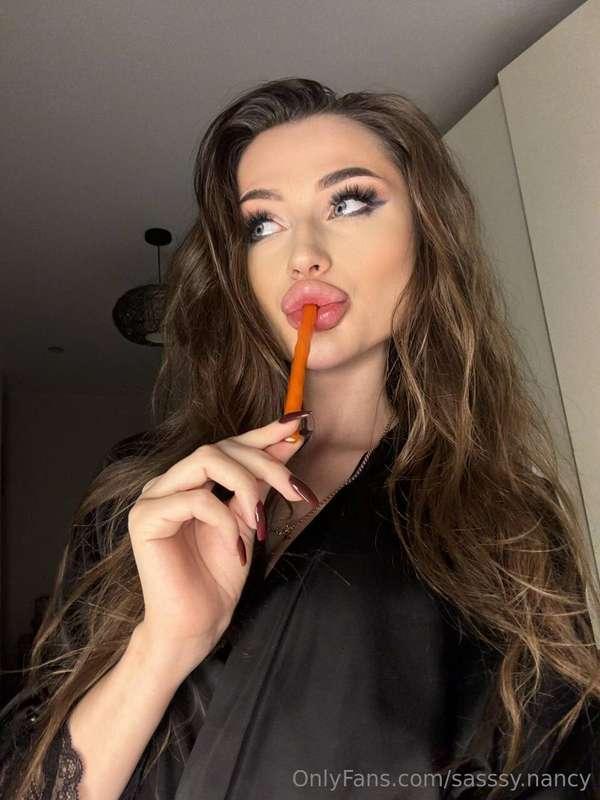 come play with me😜😏