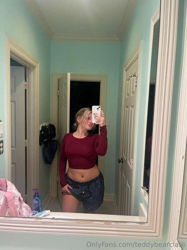 Hello babee drop me a message for an extra spicy surprise🥵😋