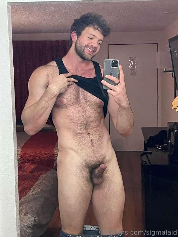Low quality hotel room pics (I drove 14 hours straight) even..
